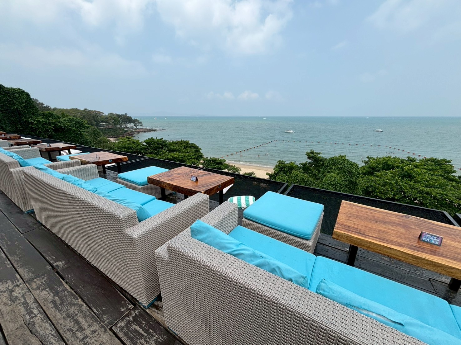 UNIQUE SEASIDE RESTAURANT IN THAILAND